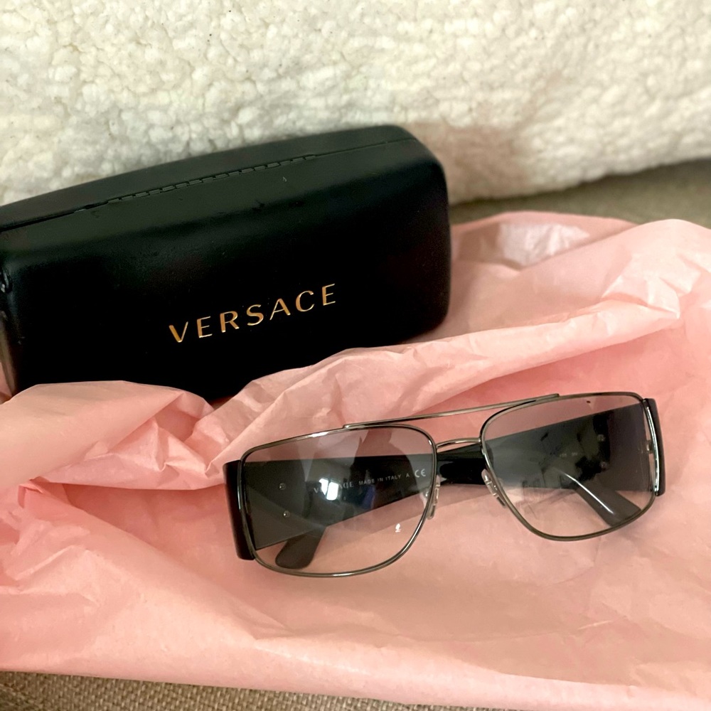Mens Versace Grey Lenses. Silver hardware.
